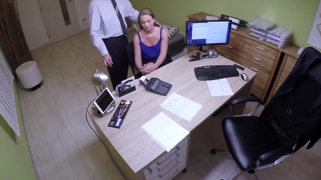 Office hidden camera records loan agent fucking Czech client